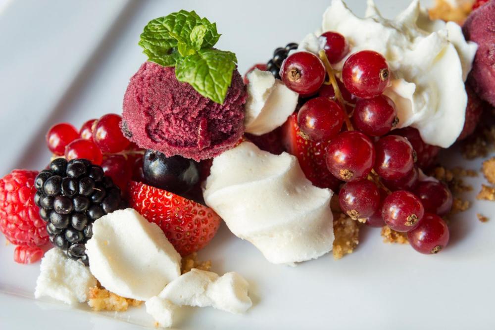 Logis-Hotel-Restaurant La Gentilhommiere Artres Εξωτερικό φωτογραφία